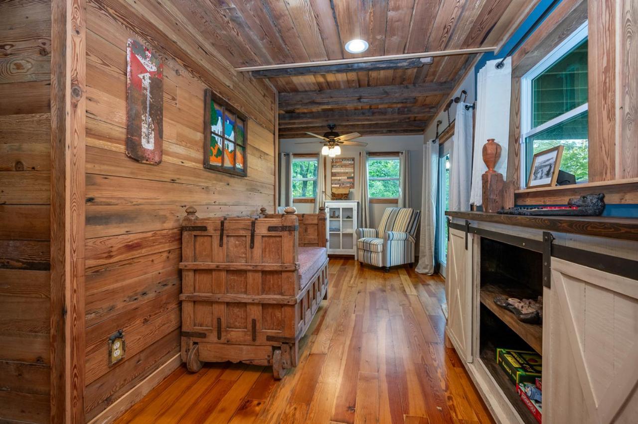 Russell'S Fort At White Oak Point: Historical Cabin On Lake Lure, Luxury, Direct Lake Access! Villa Exterior foto