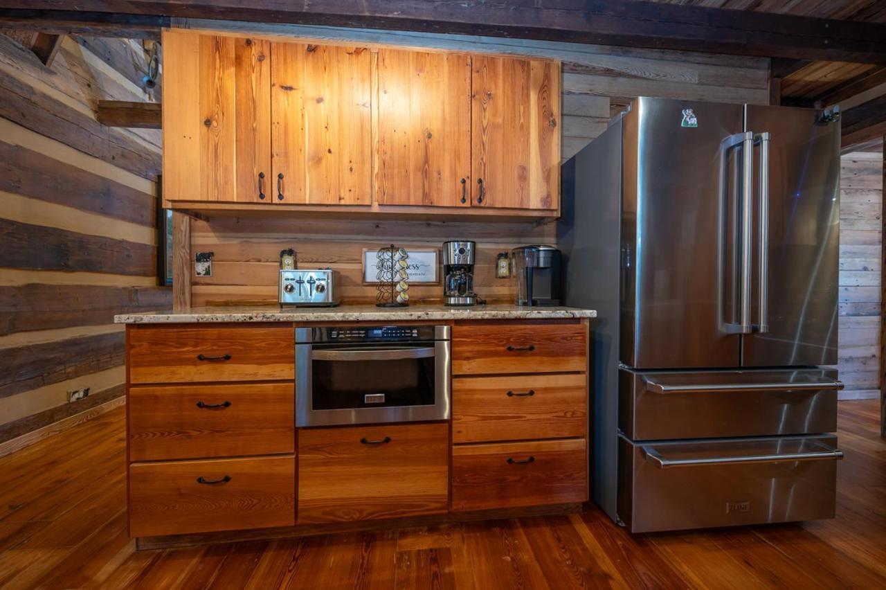 Russell'S Fort At White Oak Point: Historical Cabin On Lake Lure, Luxury, Direct Lake Access! Villa Exterior foto